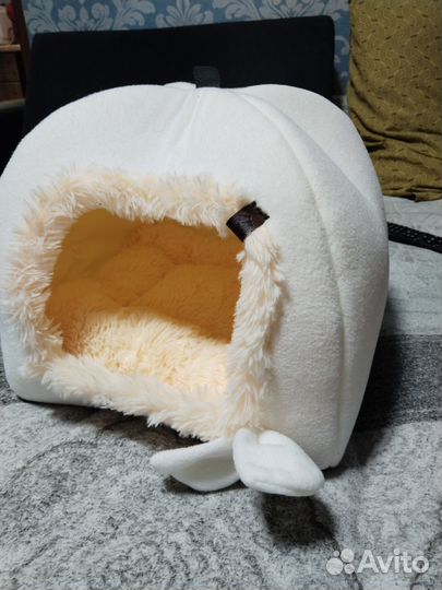 Домик для кошки или маленькой собачки