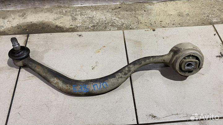Рычаги передние левый/правый BMW 7 series E38 long