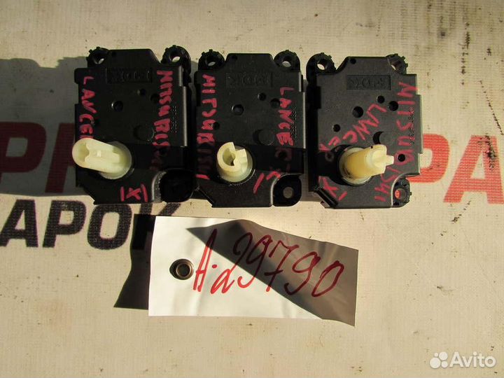 Моторчик заслонки печки для Mitsubishi Lancer X