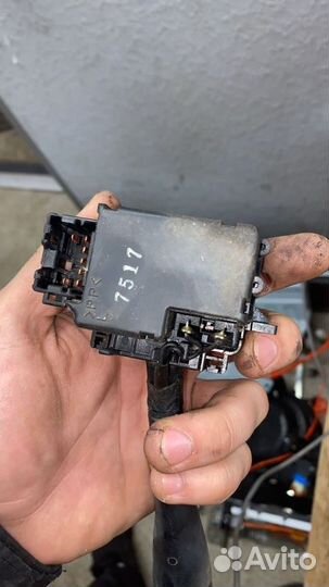 Переключатель дворников Nissan Almera N16 QR15