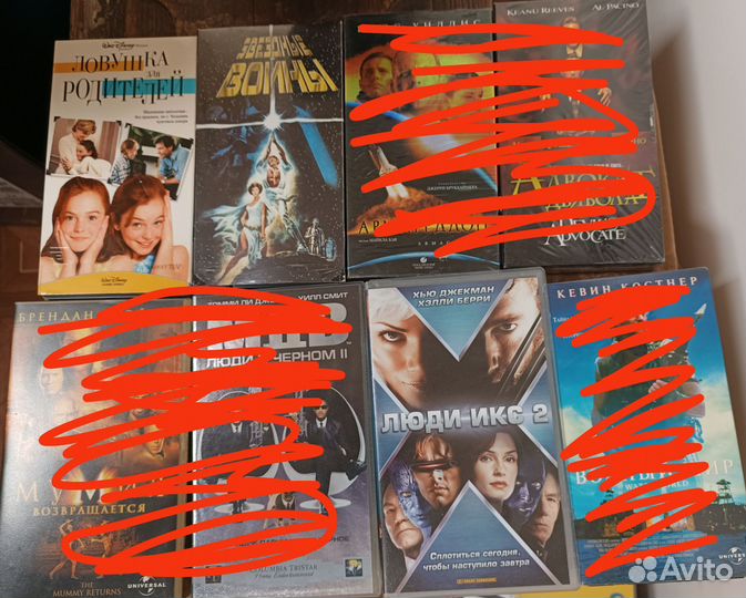 Видеокассеты