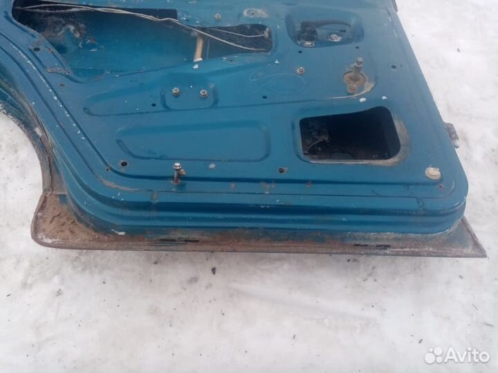 Дверь задняя левая сине-зеленая ваз 2109.21099