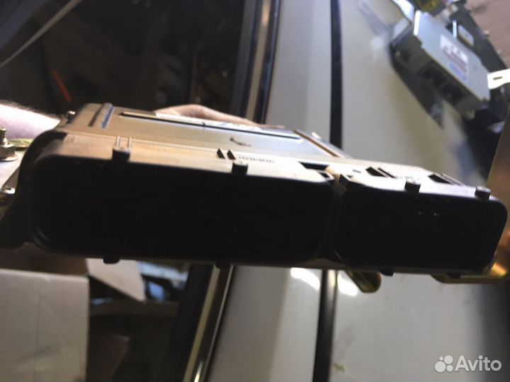 Блок управления двс A56X76 Nissan Teana J31