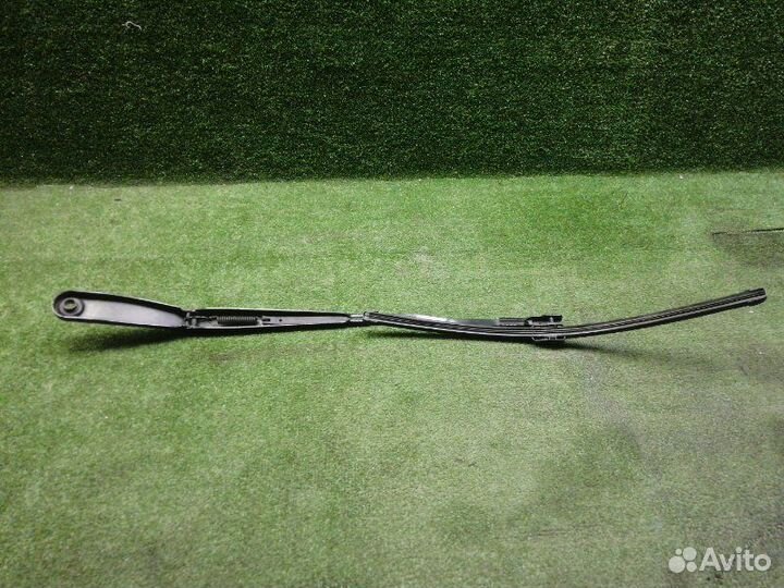 Держатель дворников передний правый Bmw X4 F26