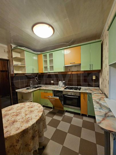 2-к. квартира, 60 м², 5/5 эт.