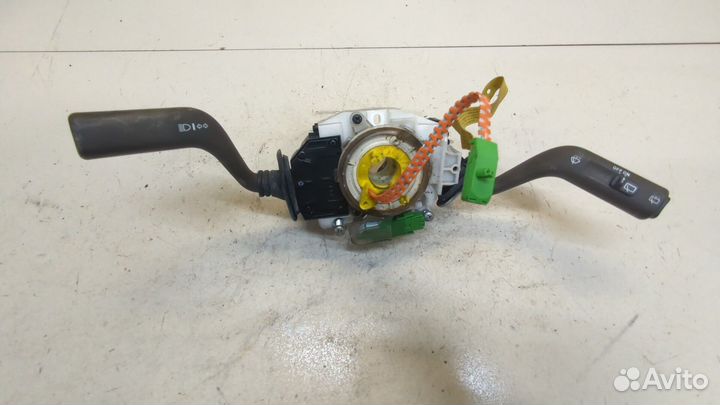 Переключатель поворотов и дворников Volvo S40 / V4