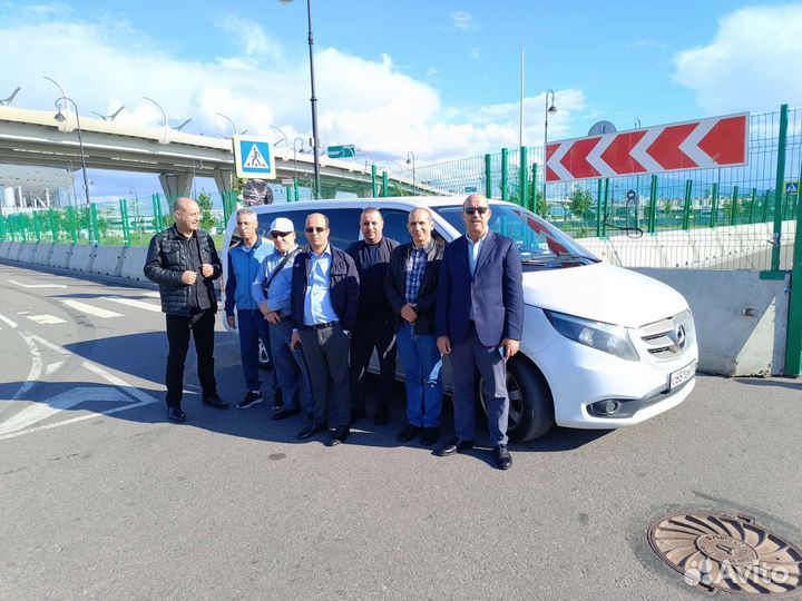 Минивэн с водителем