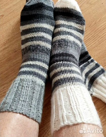 Носки шерстяные вязаные ручной работы