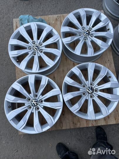 Диски литые volkswagen r17 оригинал