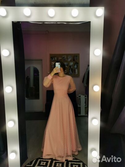 Вечернее платье