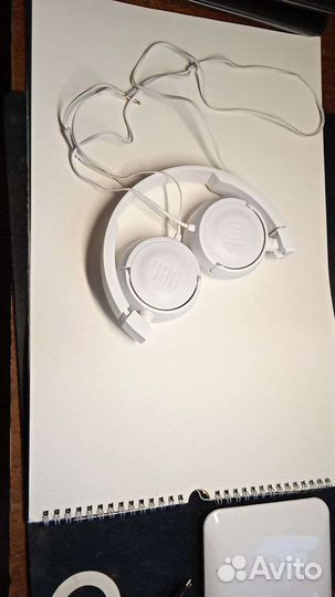 Наушники jbl t450