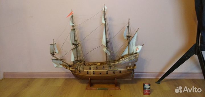 Модель корабля