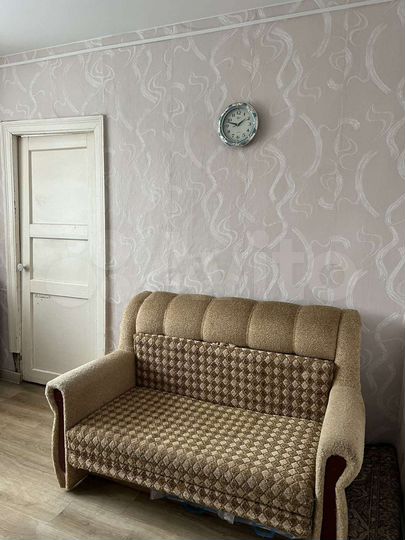 2-к. квартира, 29 м², 3/3 эт.