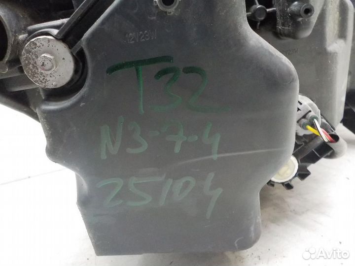 Фара левая Nissan X-Trail