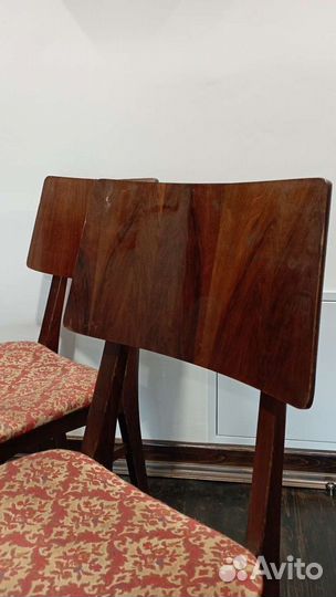 Винтажные стулья 