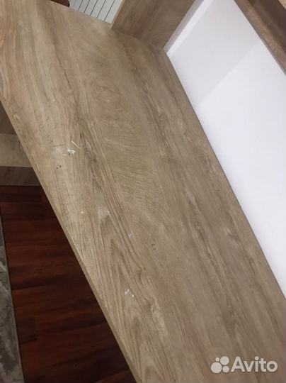 Письменный стол