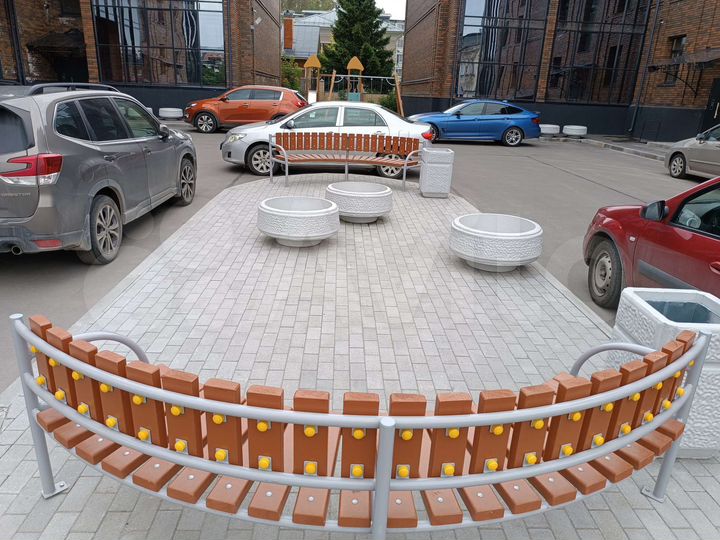 3-к. квартира, 107 м², 2/3 эт.