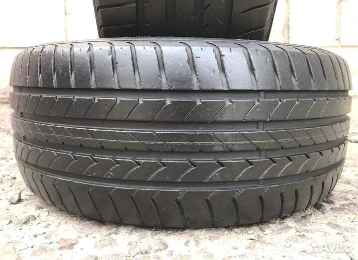 Goodyear EfficientGrip 215/40 R17