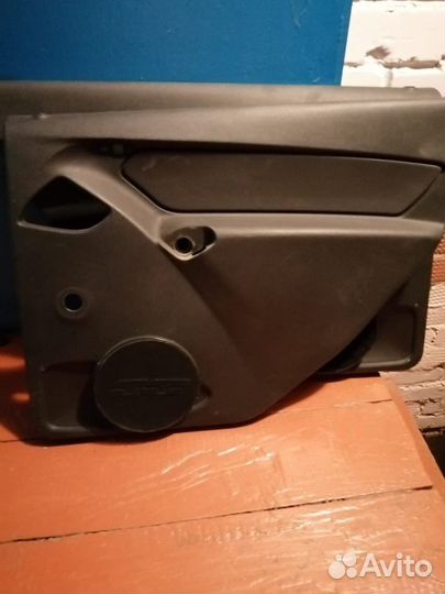 Дверные карты на LADA granta