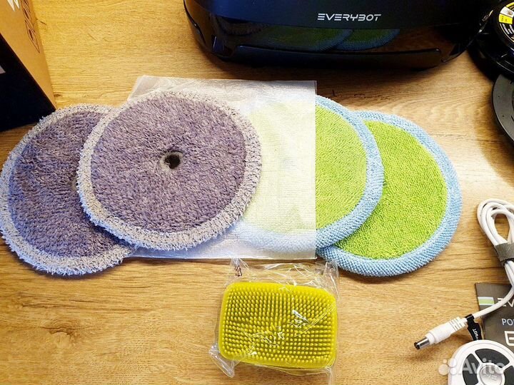 Робот-полотер Everybot edge