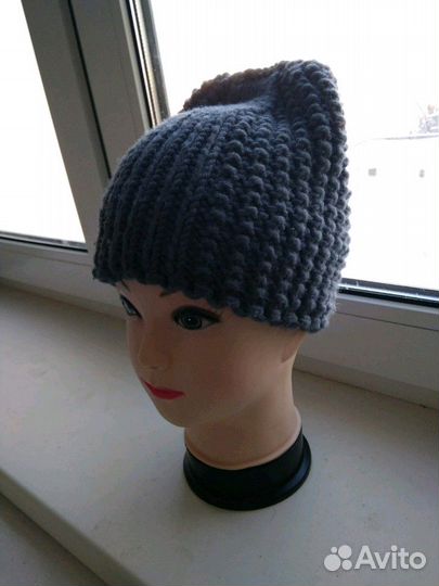 Вязаная шапка