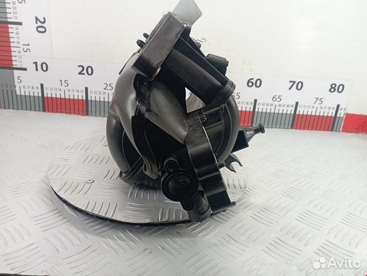 Коллектор впускной для Volkswagen Golf 4