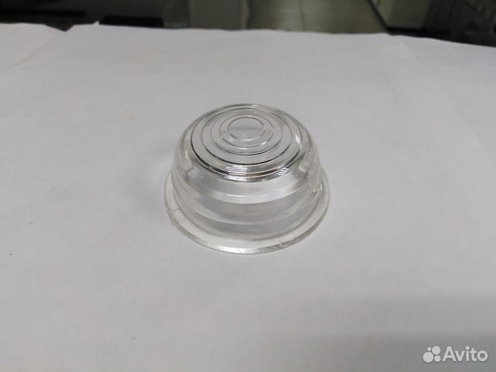 Катафот пустой белый (прозрачный)