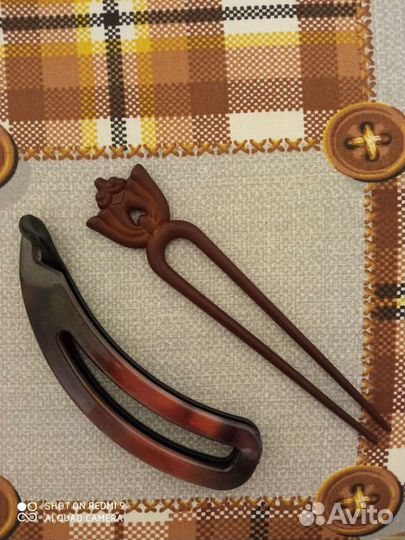 Заколки для волос