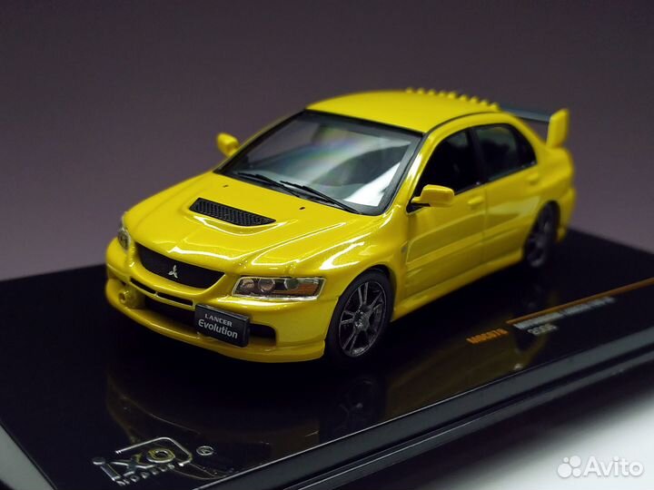 1:43 Mitsubishi Lancer Evolution 9