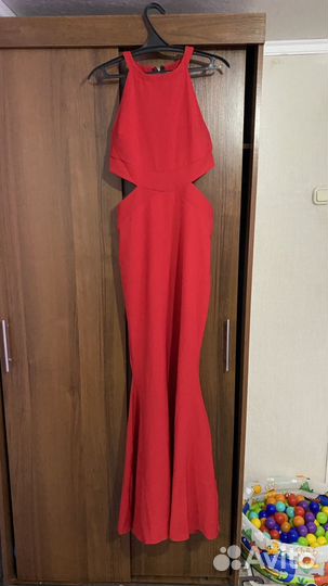 Вечернее платье в пол