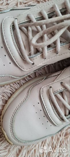 Кроссовки reebok женские 38