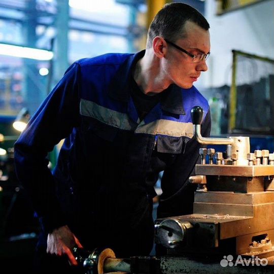 Токарь расточник вахта