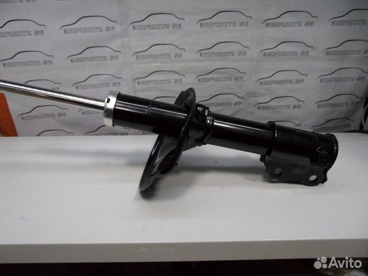 Стойка передняя Hyundai Matrix