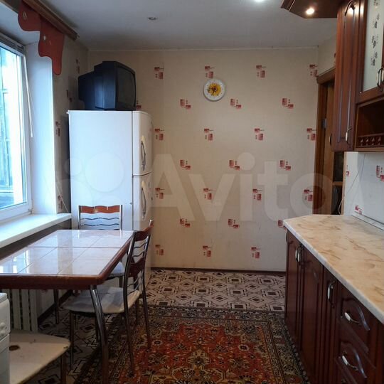 2-к. квартира, 47 м², 1/9 эт.