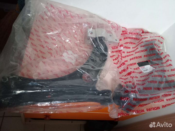 Запчасти на Фольксваген touran