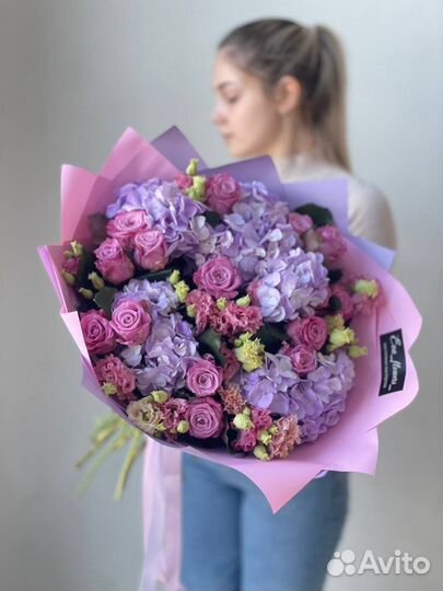 Сиреневые эустома гортензия розы