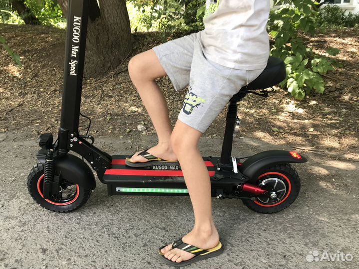 Электросамокат Kugoo Max спид