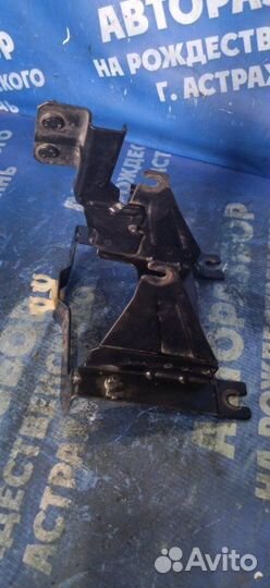 Кронштейн блока ABS Fiat Albea седан 350A1000 2010