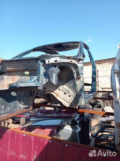 Ford mondeo 3 кузов кусками