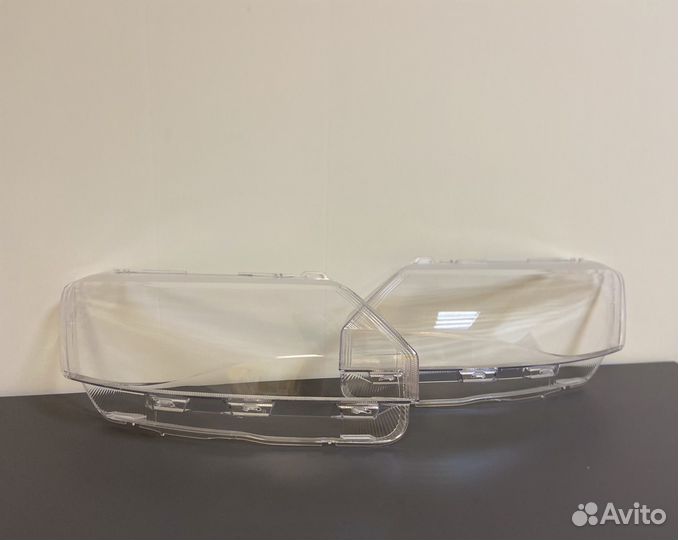 Стекло фары Шкода Рапид/Skoda Rapid