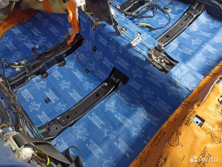 Установка шумоизоляции