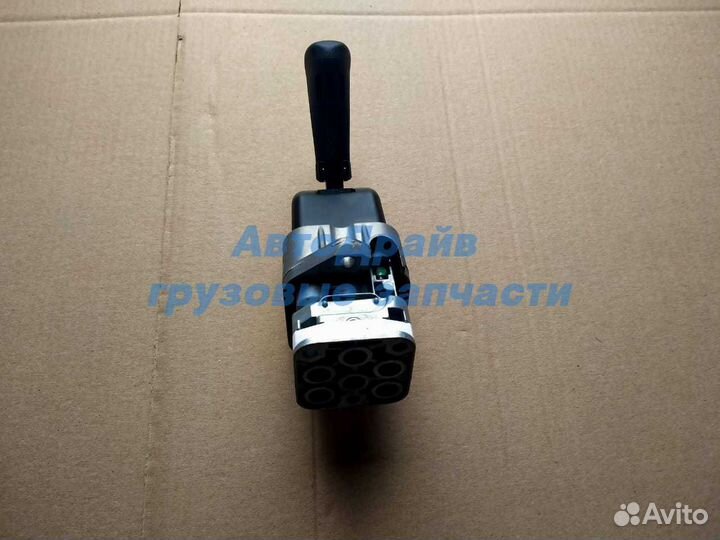 Кран ручного тормоза Мерседес Актрос