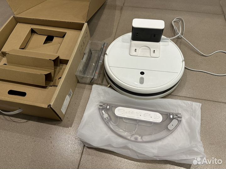 Робот-пылесос Xiaomi Mi Robot Vacuum Mop