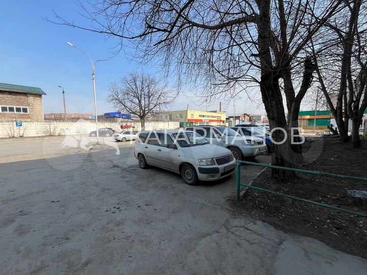 Торговая площадь на потоке Ярче, 66 м²