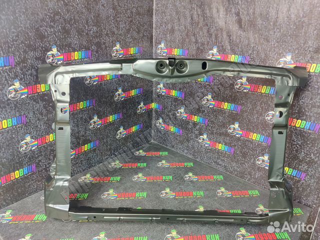 Панель передняя (телевизор) Skoda Octavia 2004-13