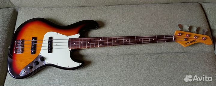Fernandes jazz bass