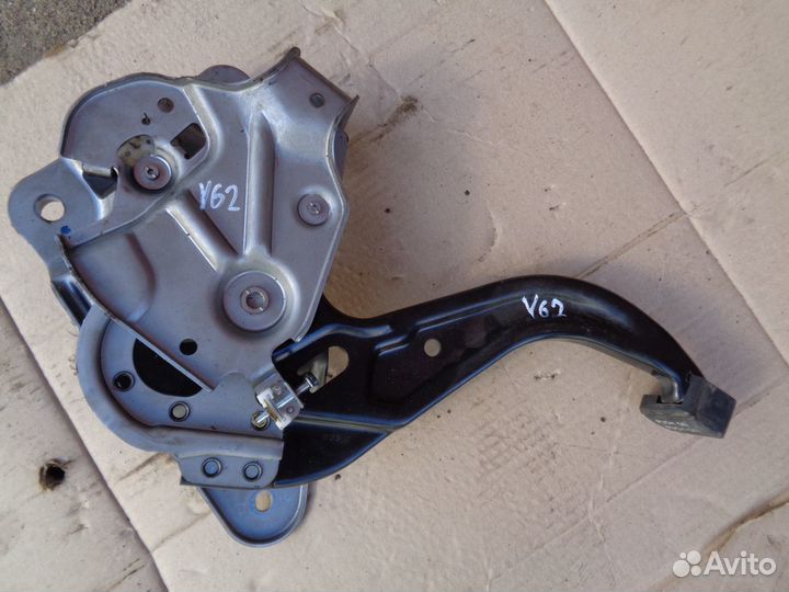 Ниссан патрол Y62 Педаль ручного тормоза