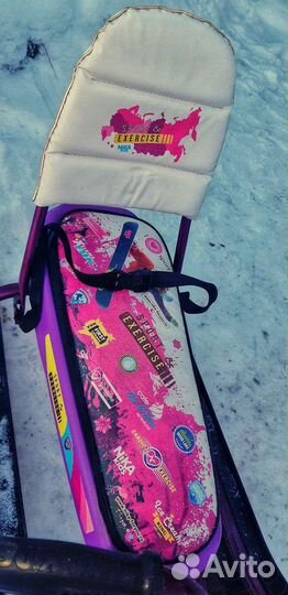 Детский снегокат со спинкой