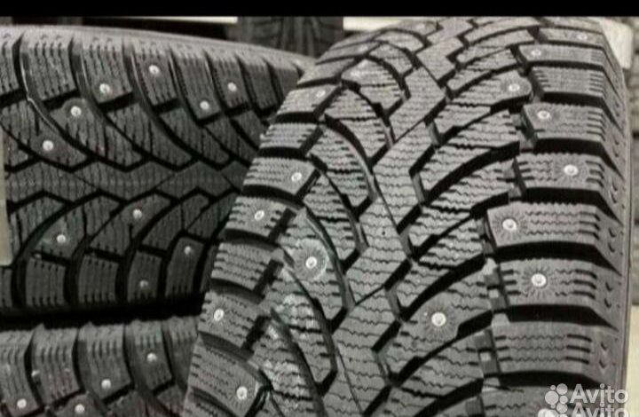 Pirelli Formula Ice 235/55 R19 105H