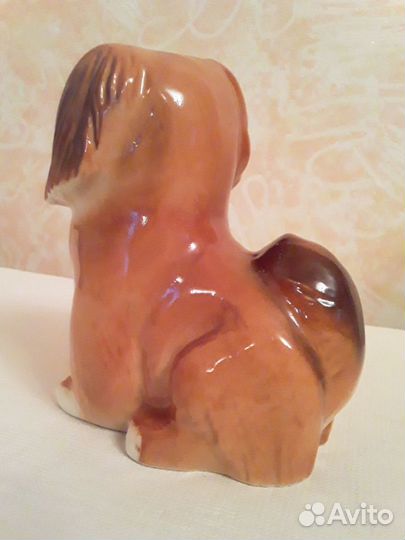 Фарфоровая статуэтка 